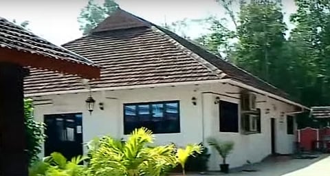 സംഘര്ഷമുണ്ടായ ബാര്