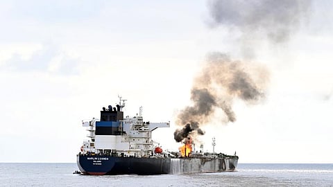 ഹൂതികള് ആക്രമിച്ച ബ്രിട്ടീഷ് എണ്ണക്കപ്പല്