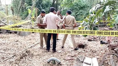 കാര്യവട്ടം ക്യാമ്പസില് മനുഷ്യന്റെ അസ്ഥികൂടം