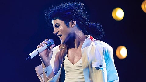 മൈക്കിളിലെ ഫസ്റ്റ് ലുക്ക്