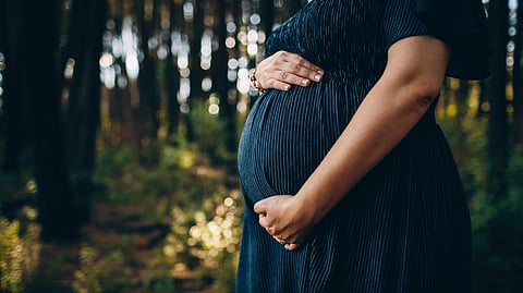 പ്ലാസ്റ്റിക്കിന്റെ നിത്യോപയോഗം മാസം തികയാതെയുള്ള പ്രസവത്തിന് കാരണം