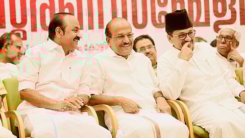 വിഡി സതീശൻ, പി കെ കുഞ്ഞാലിക്കുട്ടി, സാദിഖലി തങ്ങൾ