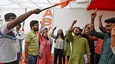 ജെഎൻയു വിദ്യാർത്ഥികൾ