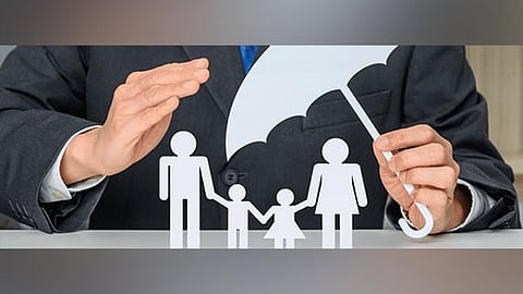 18നും 50നും ഇടയില് പ്രായമുള്ള ബാങ്ക്/ പോസ്റ്റ് ഓഫീസ് അക്കൗണ്ട് ഉടമകള്ക്ക് ഇതില് ചേരാവുന്നതാണ്