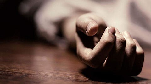 പ്രതീകാത്മകം