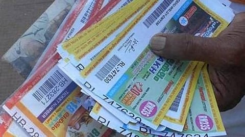 ഒന്നാം സമ്മാനമായ 70ലക്ഷം രൂപ ആലപ്പുഴയിൽ വിറ്റ AL 750171 എന്ന നമ്പറിലുള്ള ടിക്കറ്റിന്