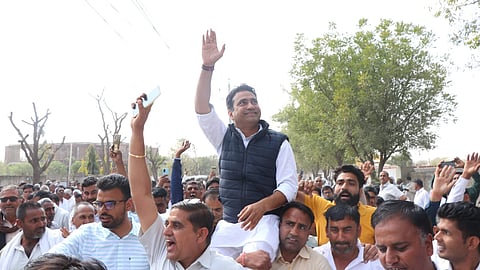 ചുരുവില് നിന്നുള്ള ബിജെപി എംപിയാണ് കോണ്ഗ്രസില് ചേര്ന്നത്