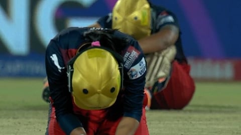 തോല്വിയുടെ നിരാശയില് റിച്ചയും ശ്രേയങ്കയും