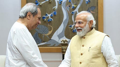 നവീന് പട്നായിക്കും നരേന്ദ്ര മോദിയും