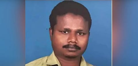 ആത്മഹത്യ ചെയ്ത അടൂര് കടമ്പനാട് വില്ലേജ് ഓഫീസർ  മനോജ്