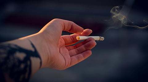 പുകവലി ആരോഗ്യത്തിന് ഹാനികരം