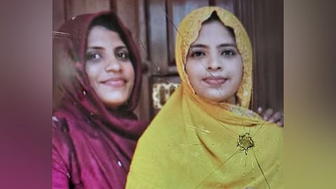 ബുഷ്റ, അജ്മല