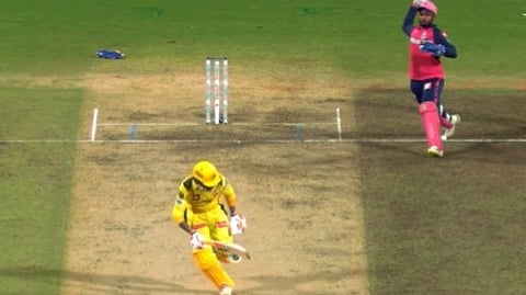 IPL Controversy over Jadeja's dismissal
Video