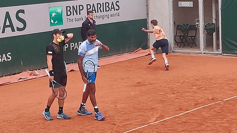 Bopanna, Ebden through Round 2