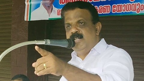 Congress expelled the leaders who attended the wedding of Periya murder case accused