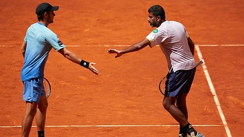 Bopanna, Matthew Ebden crash out