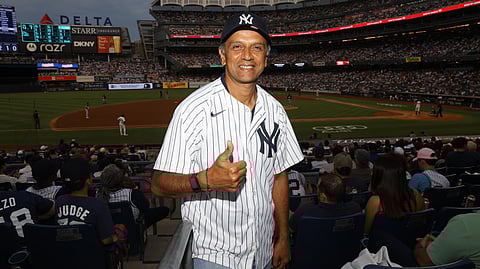 Dravid attends baseball game