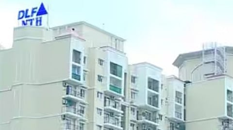 കാക്കനാട് ഫ്ലാറ്റിലെ 338 പേര് ചികിത്സയില്