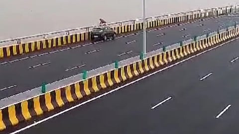 Mumbai Techie Stops Car On Atal Setu, Jumps To Death