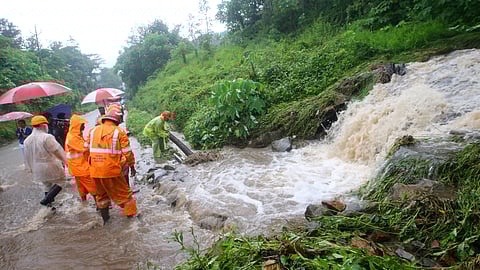 heavy rain continues