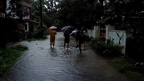 heavy rain; Control rooms were opened in Thrissur district