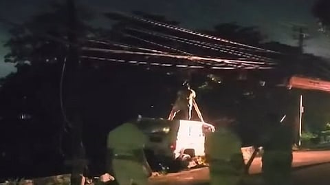 police jeep overturned towards Parvathi Puthanaar