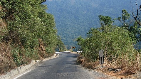 Night travel ban on Palchuram Road