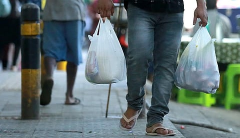 Strict action against those using banned plastic carry bags and products