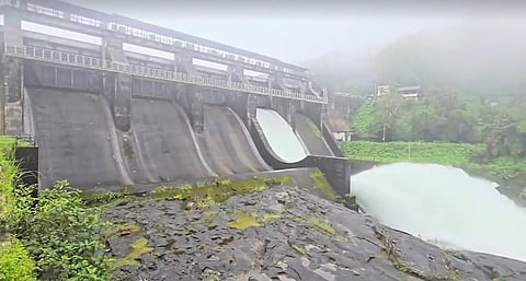 kerala sholayar dam opened