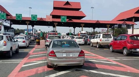 Paliyekkara toll plaza