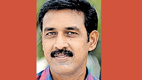 Loco pilot rescues elderly passenger