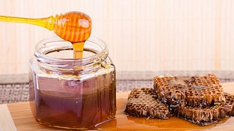 Honey is a Healthier Alternative to Sugar