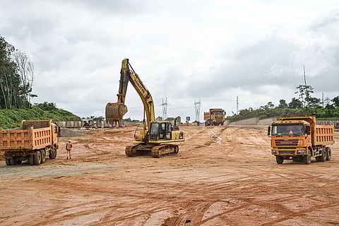 ഐവറി കോസ്റ്റിന്റെ തലസ്ഥാനമായ അബിദ്ജാനില് നടക്കുന്ന ഹൈവേ നിര്മാണം
