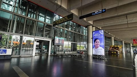 Kolkata airport to suspend flight operations from 6 pm on Oct 24 in view of Cyclone Dana