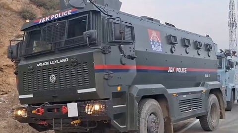 encounter broke out between terrorists and security forces in Jammu and Kashmir's Bandipora district