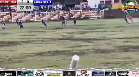 Peruvian amateur soccer player killed by lightning strike during match .