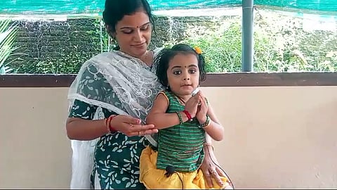 dhvani bharathanatyam mudras