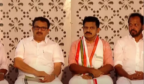 K Muralidharan shared the stage with Sandeep Varier