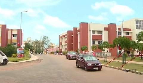 female doctor alleges sexual harassment