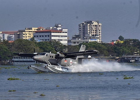 സീ പ്ലെയിന് കൊച്ചിയില്