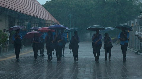 Rain alert in kerala.