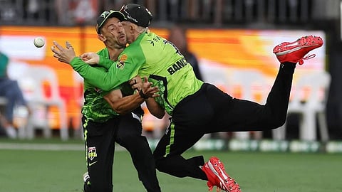 Cameron Bancroft & Daniel Sams Collide