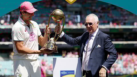 Sunil Gavaskar upset