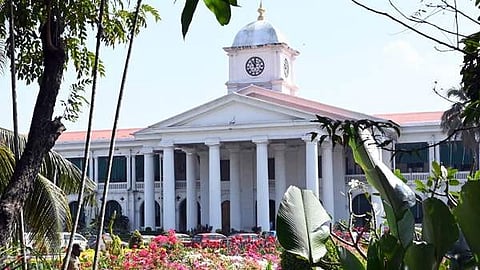 buildings should not be demolished without giving notice; guidelines