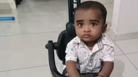 1.5-year-old boy dies after a crib rope gets tangled around his neck