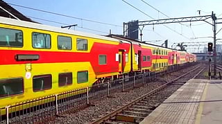 india's first double-decker train