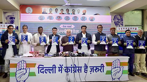 കോണ്ഗ്രസ് തെരഞ്ഞെടുപ്പ് പത്രിക പുറത്തിറക്കി