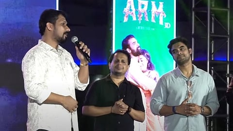 Listin Stephen apologizes to Tovino