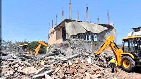 ബലാത്സംഗക്കേസിന് പിന്നാലെ വീട് പൊളിച്ചു, ജയില് വാസവും; നാല് വര്ഷത്തിന് ശേഷം കുറ്റവിമുക്തന്