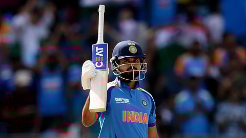 Iyer, Pandya and Axar guide India